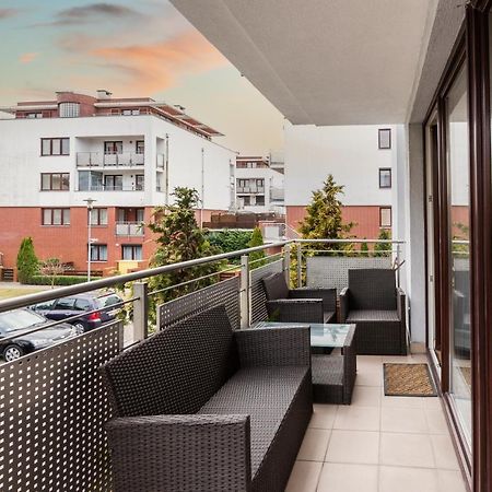 Przestrzenny Apartament 56M2 Z Tarasem - 2Homerent Kołobrzeg Zewnętrze zdjęcie